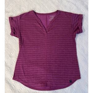 L.L. Bean T-shirt
Excellent condition
Size medium